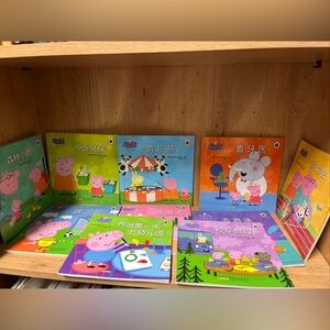 Chinese Edition peppa pig children Pictures book lot of 10 小猪佩奇(套装共10册)